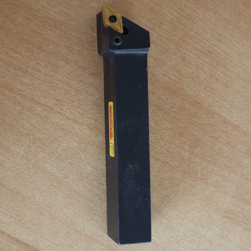 Turning toolholder PDJNR 3225P15